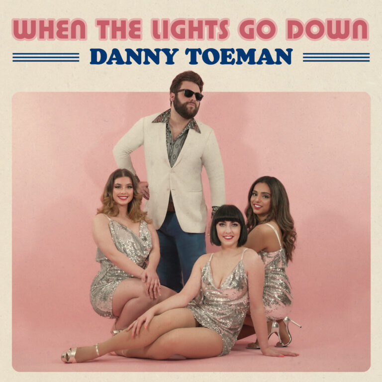 DANNY_TOEMAN_WhenTheLightsGoDown_3000px